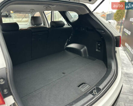 Білий Хендай Санта Фе, об'ємом двигуна 2.2 л та пробігом 124 тис. км за 18700 $, фото 64 на Automoto.ua