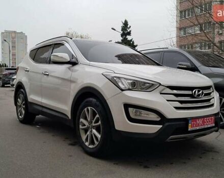 Белый Хендай Санта Фе, объемом двигателя 2 л и пробегом 183 тыс. км за 17300 $, фото 4 на Automoto.ua