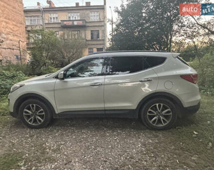 Белый Хендай Санта Фе, объемом двигателя 2.2 л и пробегом 235 тыс. км за 14622 $, фото 14 на Automoto.ua