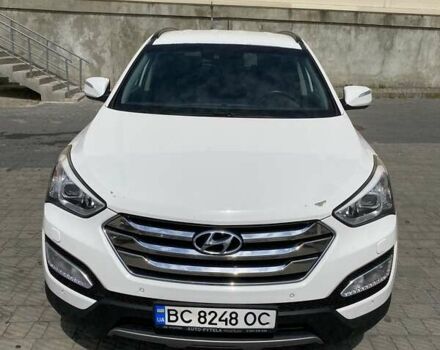 Белый Хендай Санта Фе, объемом двигателя 2.2 л и пробегом 214 тыс. км за 23000 $, фото 1 на Automoto.ua