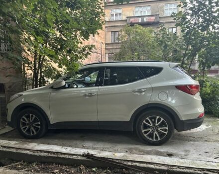 Хендай Санта Фе 2013 в Черновцах на Automoto.ua Белый Хендай Санта Фе, объемом двигателя 2.2 л и пробегом 235 тыс. км за 12432 $, фото 7 на Automoto.ua
