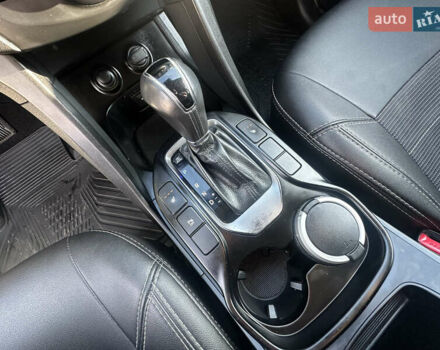 Белый Хендай Санта Фе, объемом двигателя 2.2 л и пробегом 123 тыс. км за 17300 $, фото 64 на Automoto.ua