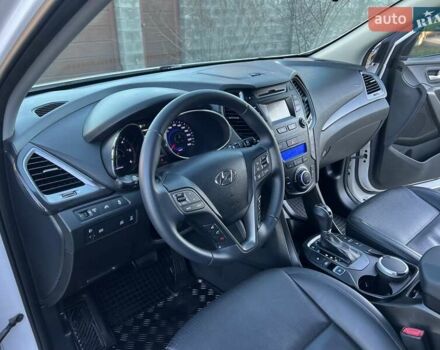 Білий Хендай Санта Фе, об'ємом двигуна 2.2 л та пробігом 160 тис. км за 17900 $, фото 62 на Automoto.ua