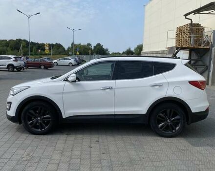 Белый Хендай Санта Фе, объемом двигателя 2.2 л и пробегом 214 тыс. км за 23000 $, фото 2 на Automoto.ua