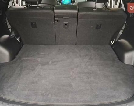 Белый Хендай Санта Фе, объемом двигателя 2 л и пробегом 183 тыс. км за 17300 $, фото 16 на Automoto.ua