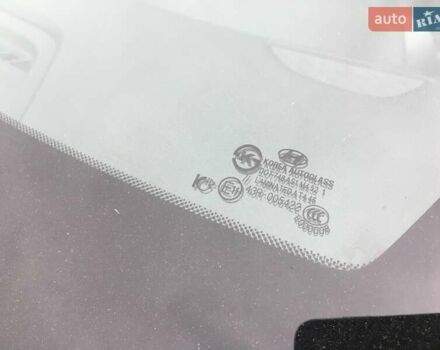 Белый Хендай Санта Фе, объемом двигателя 2.2 л и пробегом 160 тыс. км за 19900 $, фото 24 на Automoto.ua