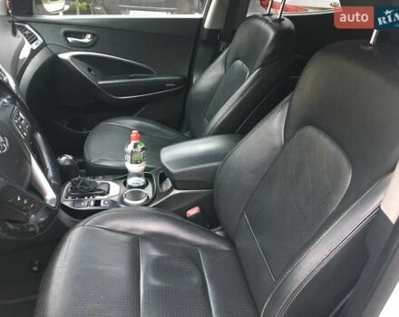 Белый Хендай Санта Фе, объемом двигателя 2.2 л и пробегом 160 тыс. км за 19900 $, фото 27 на Automoto.ua