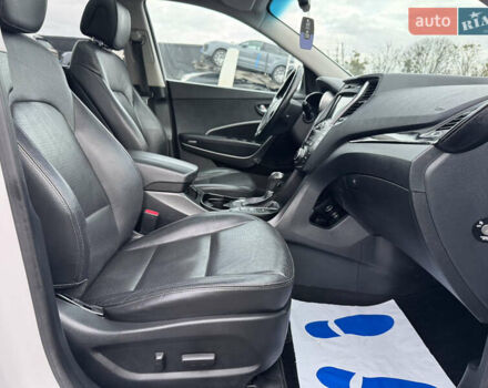 Білий Хендай Санта Фе, об'ємом двигуна 2.2 л та пробігом 185 тис. км за 17800 $, фото 38 на Automoto.ua