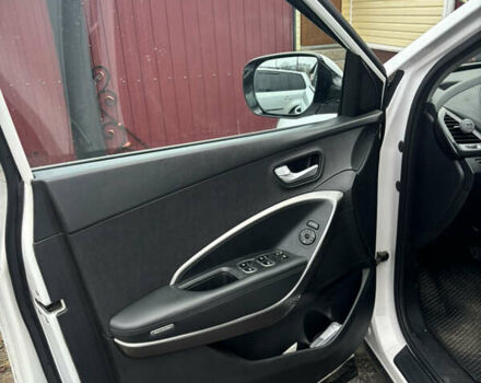 Белый Хендай Санта Фе, объемом двигателя 2.36 л и пробегом 193 тыс. км за 16800 $, фото 17 на Automoto.ua