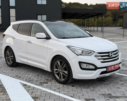 Белый Хендай Санта Фе, объемом двигателя 2.2 л и пробегом 184 тыс. км за 17399 $, фото 4 на Automoto.ua