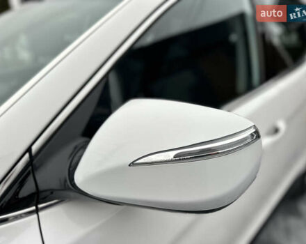 Білий Хендай Санта Фе, об'ємом двигуна 2.2 л та пробігом 124 тис. км за 18700 $, фото 33 на Automoto.ua