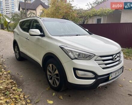 Белый Хендай Санта Фе, объемом двигателя 2.2 л и пробегом 247 тыс. км за 16800 $, фото 1 на Automoto.ua