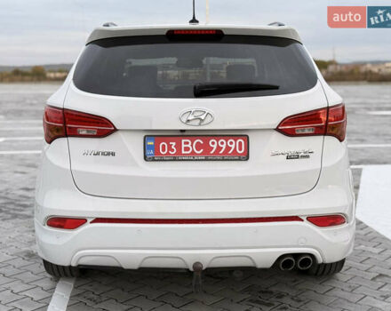 Белый Хендай Санта Фе, объемом двигателя 2.2 л и пробегом 184 тыс. км за 17399 $, фото 7 на Automoto.ua