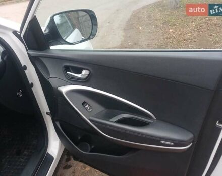 Белый Хендай Санта Фе, объемом двигателя 2.2 л и пробегом 124 тыс. км за 16500 $, фото 24 на Automoto.ua