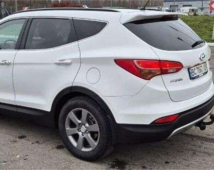 Білий Хендай Санта Фе, об'ємом двигуна 2.2 л та пробігом 212 тис. км за 16500 $, фото 4 на Automoto.ua