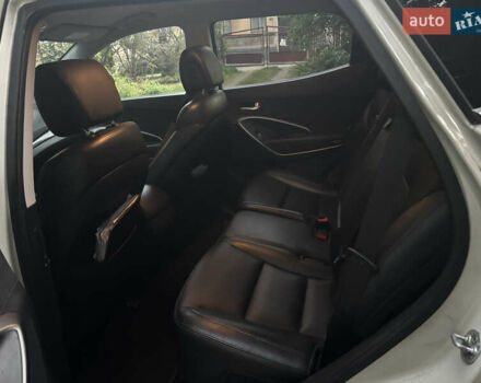 Белый Хендай Санта Фе, объемом двигателя 2.2 л и пробегом 235 тыс. км за 14622 $, фото 25 на Automoto.ua