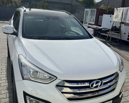 Белый Хендай Санта Фе, объемом двигателя 2.2 л и пробегом 206 тыс. км за 16000 $, фото 3 на Automoto.ua