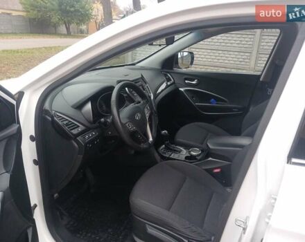 Белый Хендай Санта Фе, объемом двигателя 2.2 л и пробегом 124 тыс. км за 16500 $, фото 17 на Automoto.ua