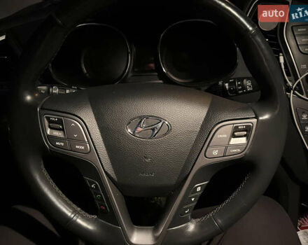 Білий Хендай Санта Фе, об'ємом двигуна 2 л та пробігом 156 тис. км за 13200 $, фото 7 на Automoto.ua