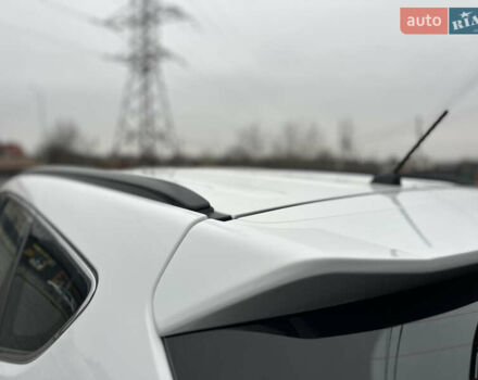 Білий Хендай Санта Фе, об'ємом двигуна 2.2 л та пробігом 124 тис. км за 18700 $, фото 43 на Automoto.ua