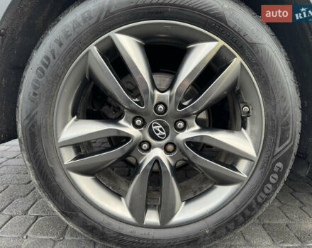 Білий Хендай Санта Фе, об'ємом двигуна 2.2 л та пробігом 185 тис. км за 17800 $, фото 42 на Automoto.ua