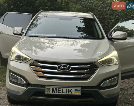 Белый Хендай Санта Фе, объемом двигателя 2.2 л и пробегом 235 тыс. км за 14622 $, фото 35 на Automoto.ua