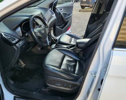 Белый Хендай Санта Фе, объемом двигателя 2.2 л и пробегом 250 тыс. км за 14150 $, фото 11 на Automoto.ua