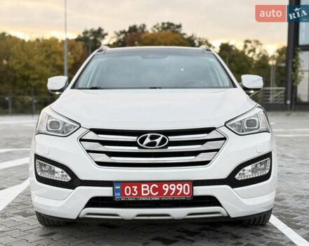 Белый Хендай Санта Фе, объемом двигателя 2.2 л и пробегом 184 тыс. км за 17399 $, фото 2 на Automoto.ua