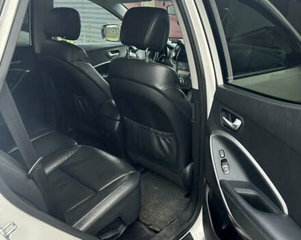 Белый Хендай Санта Фе, объемом двигателя 2.36 л и пробегом 193 тыс. км за 16800 $, фото 15 на Automoto.ua