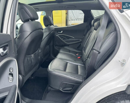 Білий Хендай Санта Фе, об'ємом двигуна 2.2 л та пробігом 185 тис. км за 17800 $, фото 30 на Automoto.ua