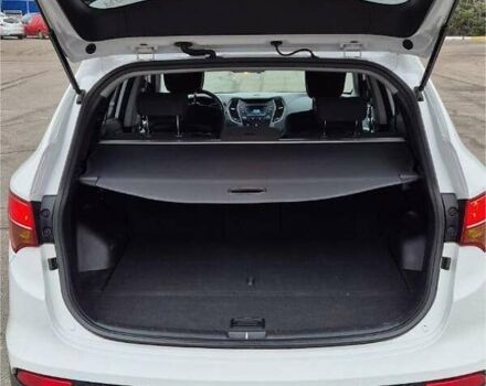 Білий Хендай Санта Фе, об'ємом двигуна 2.2 л та пробігом 212 тис. км за 16500 $, фото 7 на Automoto.ua