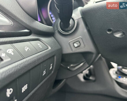 Білий Хендай Санта Фе, об'ємом двигуна 2.2 л та пробігом 124 тис. км за 18700 $, фото 48 на Automoto.ua