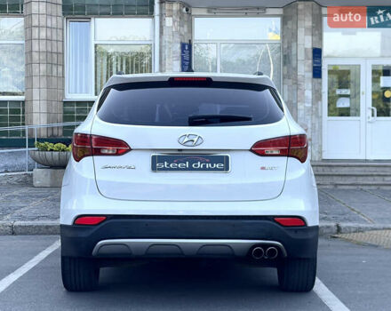 Білий Хендай Санта Фе, об'ємом двигуна 2 л та пробігом 223 тис. км за 17900 $, фото 6 на Automoto.ua