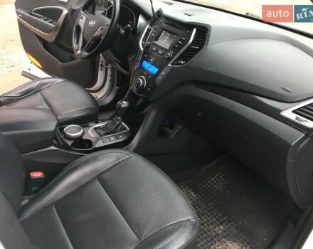 Белый Хендай Санта Фе, объемом двигателя 2.2 л и пробегом 160 тыс. км за 19900 $, фото 33 на Automoto.ua