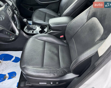 Білий Хендай Санта Фе, об'ємом двигуна 2.2 л та пробігом 185 тис. км за 17800 $, фото 19 на Automoto.ua