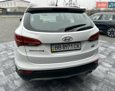Білий Хендай Санта Фе, об'ємом двигуна 2.2 л та пробігом 124 тис. км за 18700 $, фото 13 на Automoto.ua