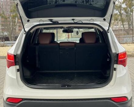 Белый Хендай Санта Фе, объемом двигателя 2 л и пробегом 160 тыс. км за 14500 $, фото 8 на Automoto.ua