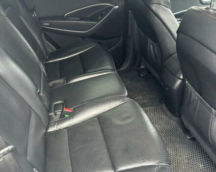 Белый Хендай Санта Фе, объемом двигателя 2.36 л и пробегом 193 тыс. км за 16800 $, фото 9 на Automoto.ua