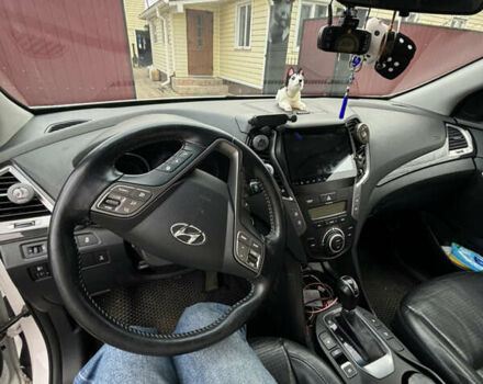 Белый Хендай Санта Фе, объемом двигателя 2.36 л и пробегом 193 тыс. км за 16800 $, фото 18 на Automoto.ua