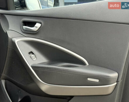 Белый Хендай Санта Фе, объемом двигателя 2.2 л и пробегом 167 тыс. км за 17450 $, фото 50 на Automoto.ua