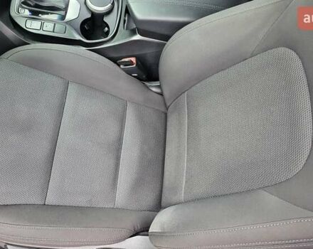 Белый Хендай Санта Фе, объемом двигателя 2.2 л и пробегом 235 тыс. км за 15500 $, фото 39 на Automoto.ua