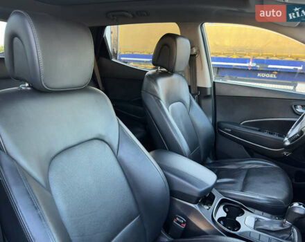 Білий Хендай Санта Фе, об'ємом двигуна 2.2 л та пробігом 226 тис. км за 18900 $, фото 19 на Automoto.ua