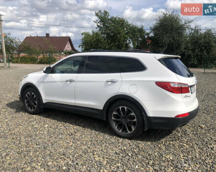 Белый Хендай Санта Фе, объемом двигателя 2.2 л и пробегом 209 тыс. км за 18500 $, фото 3 на Automoto.ua