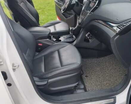 Хендай Санта Фе 2014 в Житомире на Automoto.ua Белый Хендай Санта Фе, объемом двигателя 2 л и пробегом 236 тыс. км за 16800 $, фото 14 на Automoto.ua