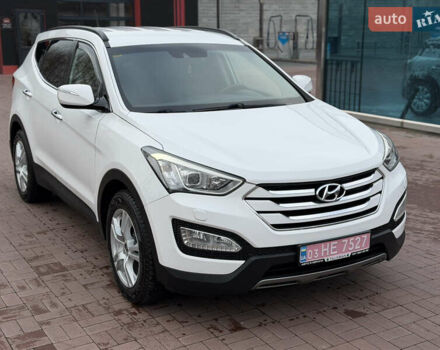 Белый Хендай Санта Фе, объемом двигателя 2.2 л и пробегом 203 тыс. км за 17800 $, фото 7 на Automoto.ua