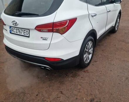 Білий Хендай Санта Фе, об'ємом двигуна 2 л та пробігом 200 тис. км за 15800 $, фото 1 на Automoto.ua