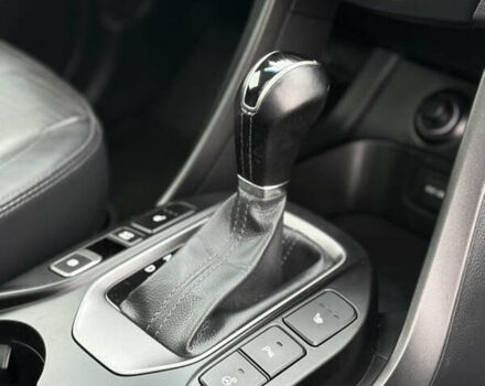 Белый Хендай Санта Фе, объемом двигателя 2.2 л и пробегом 185 тыс. км за 18900 $, фото 55 на Automoto.ua