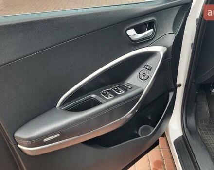 Белый Хендай Санта Фе, объемом двигателя 2.2 л и пробегом 235 тыс. км за 15500 $, фото 40 на Automoto.ua