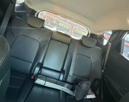 Белый Хендай Санта Фе, объемом двигателя 2.2 л и пробегом 225 тыс. км за 19500 $, фото 16 на Automoto.ua