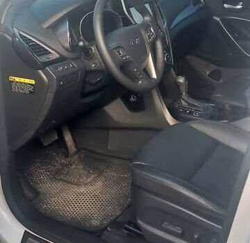 Білий Хендай Санта Фе, об'ємом двигуна 2 л та пробігом 151 тис. км за 18800 $, фото 7 на Automoto.ua